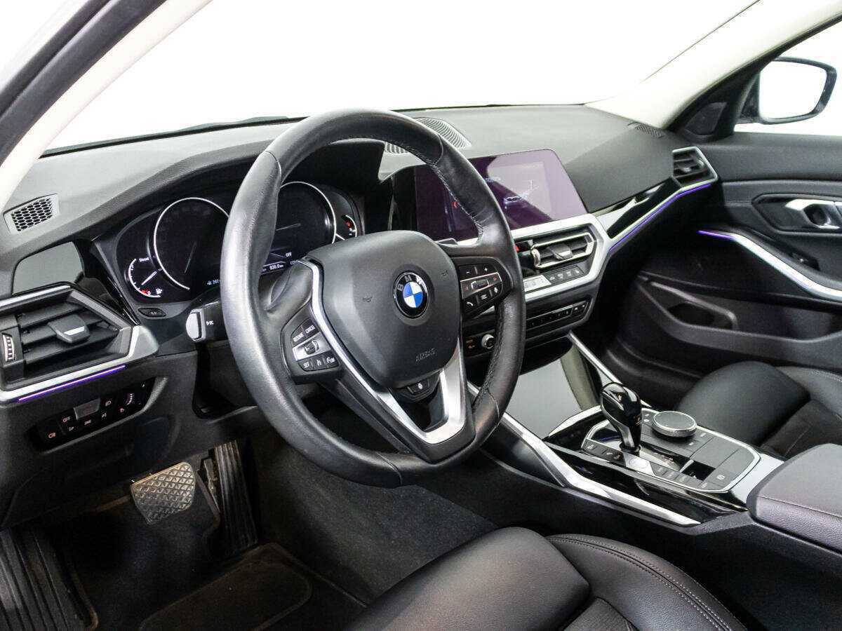 BMW 3 серии 2020
