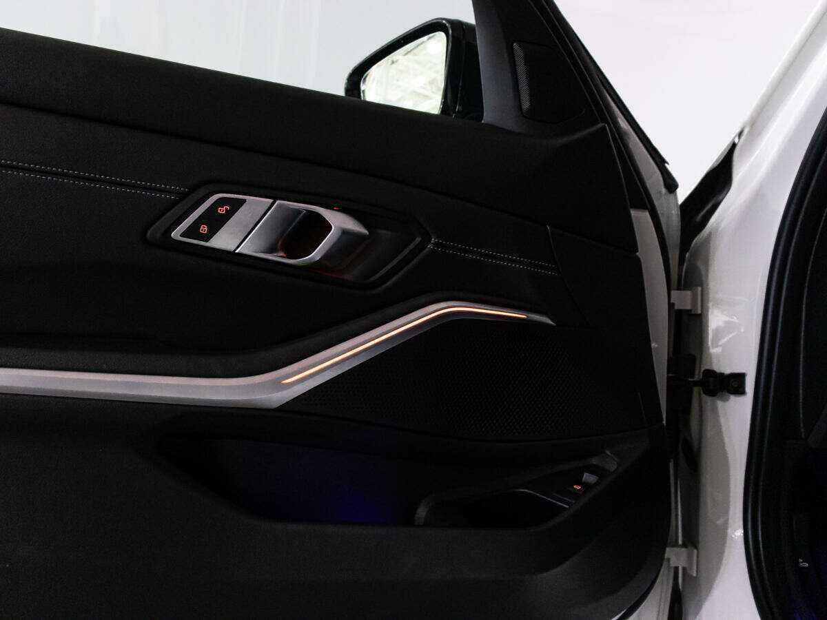 BMW 3 серии 2020