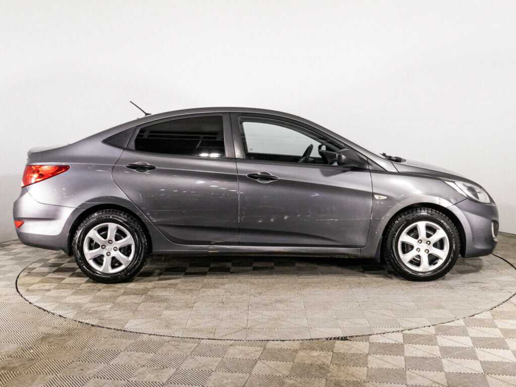 Hyundai Solaris 2013