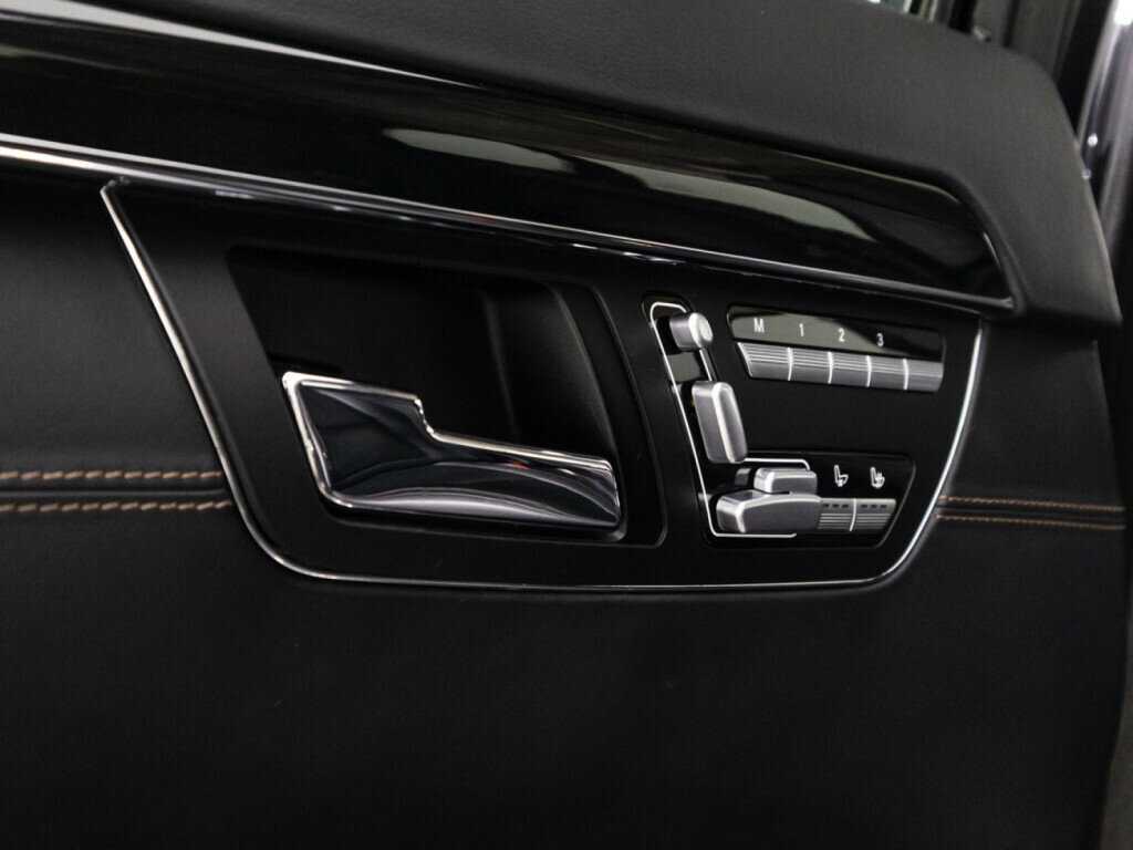 Mercedes-Benz S-Класс 2012
