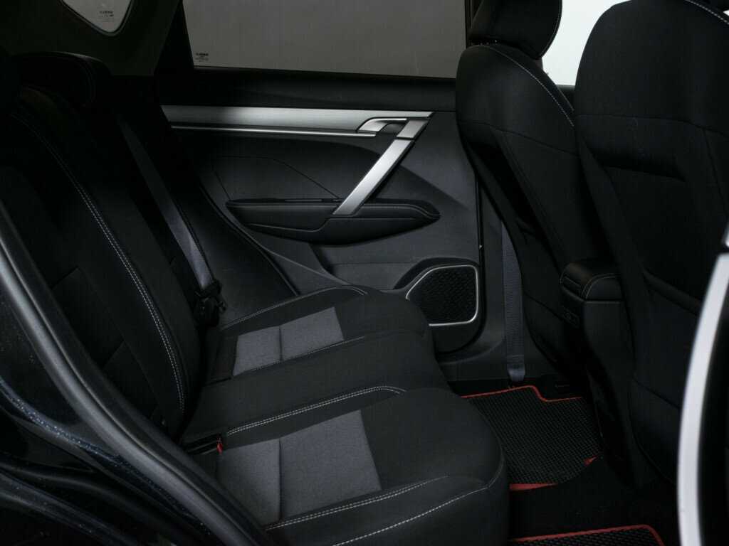 Geely Coolray 2022