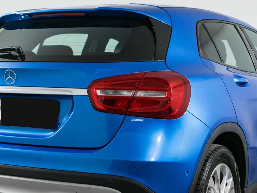 Mercedes-Benz GLA 2016