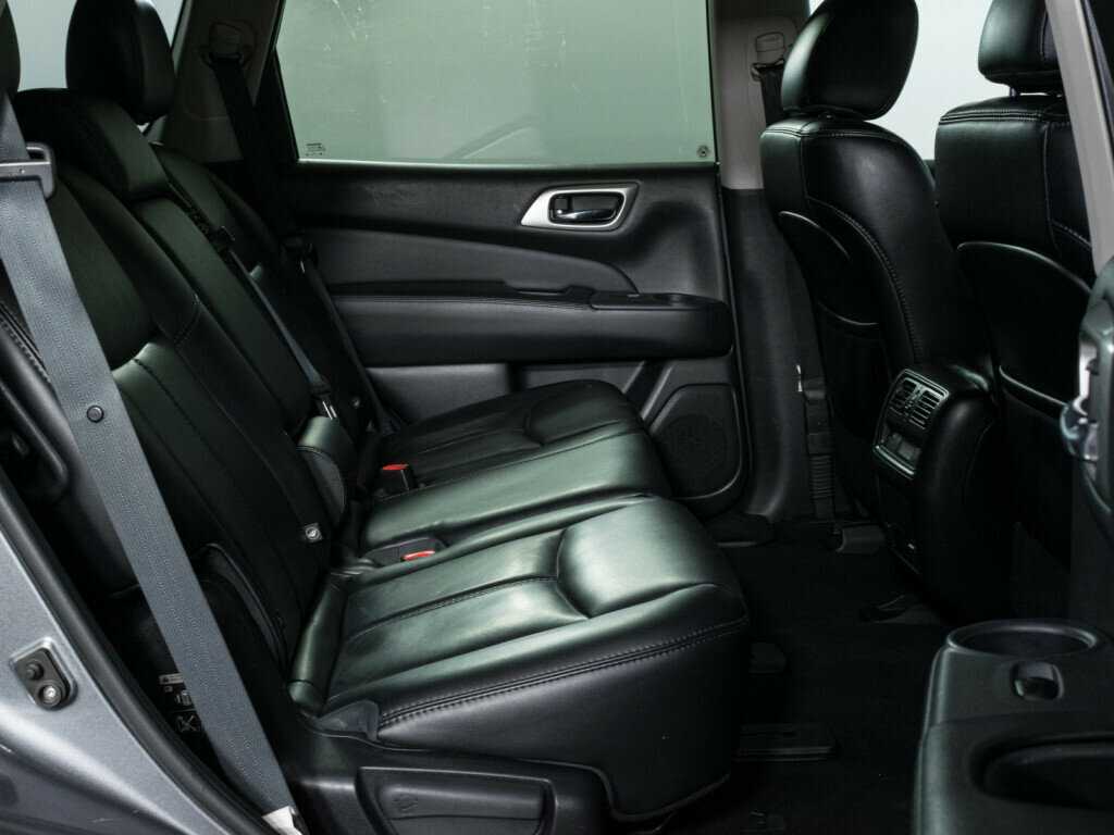 Nissan Pathfinder 2015