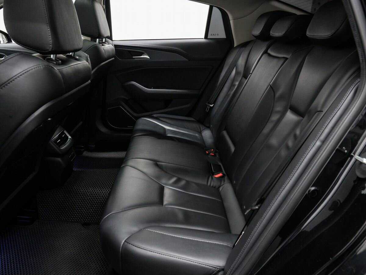 Hongqi H5 2022