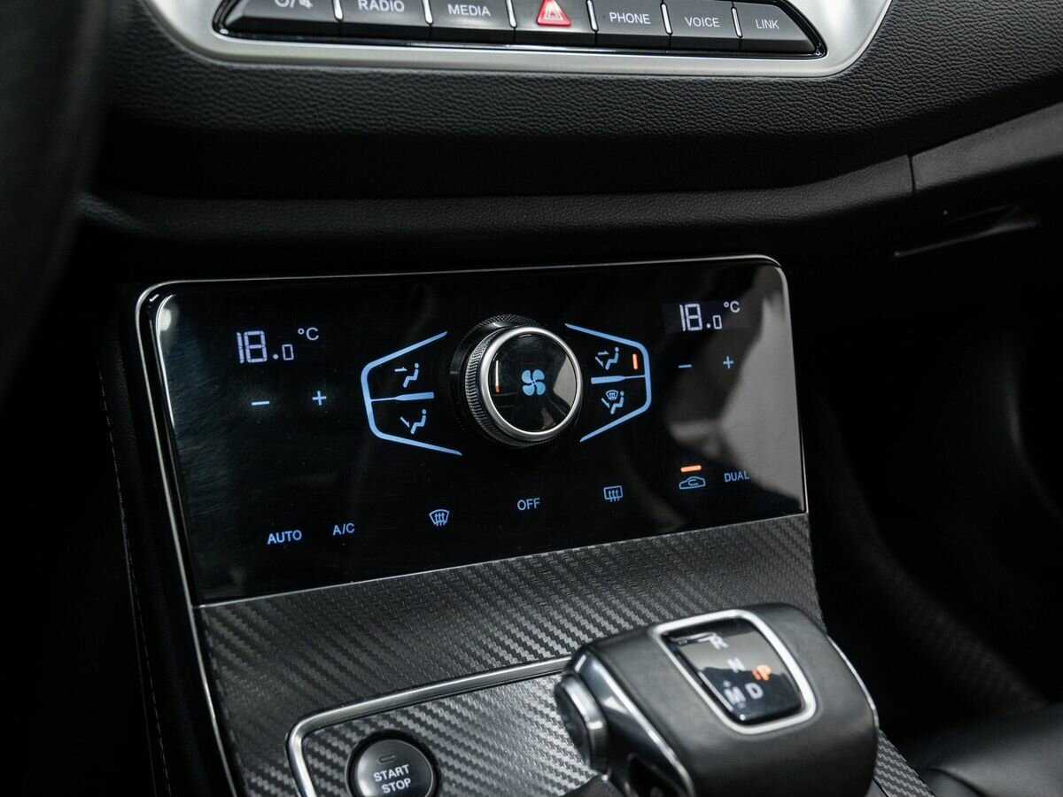 Hongqi H5 2022