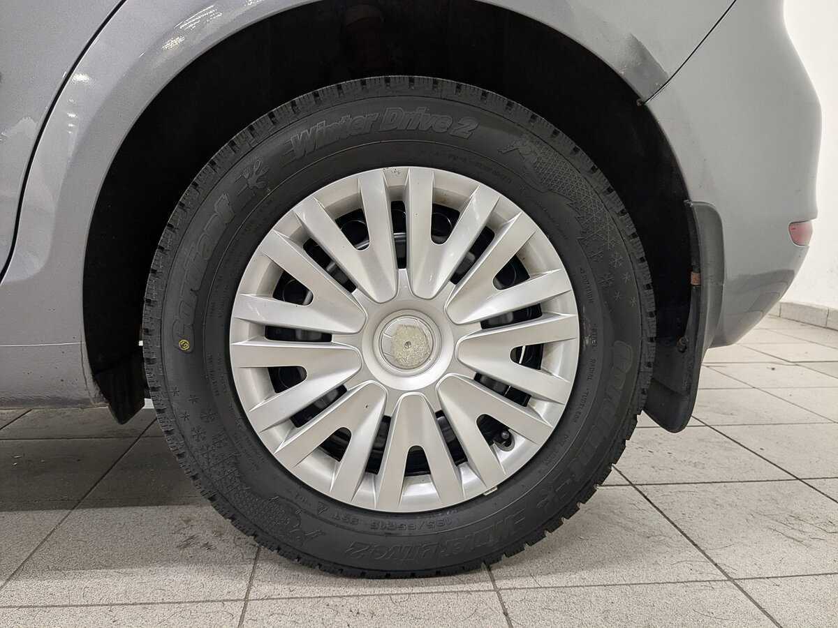 Volkswagen Golf Plus 2012