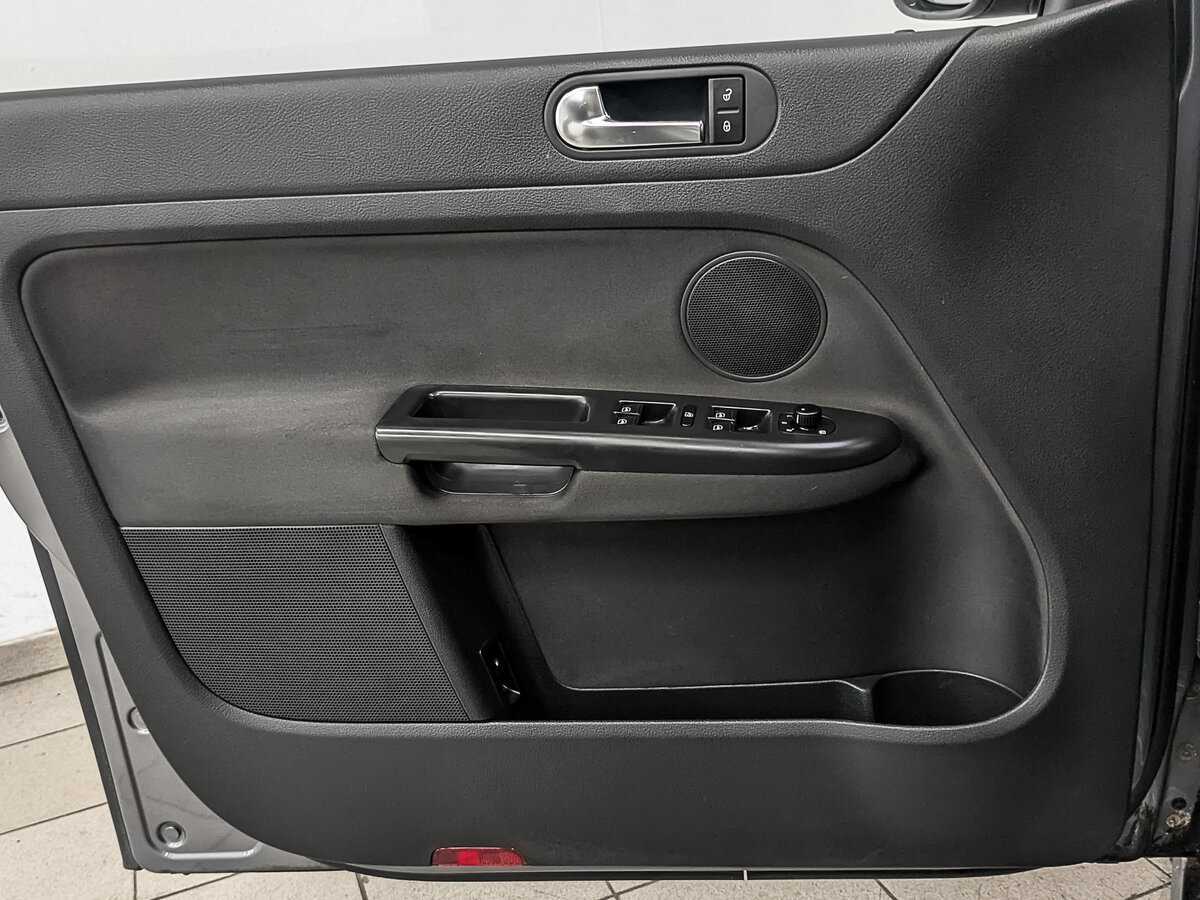 Volkswagen Golf Plus 2012