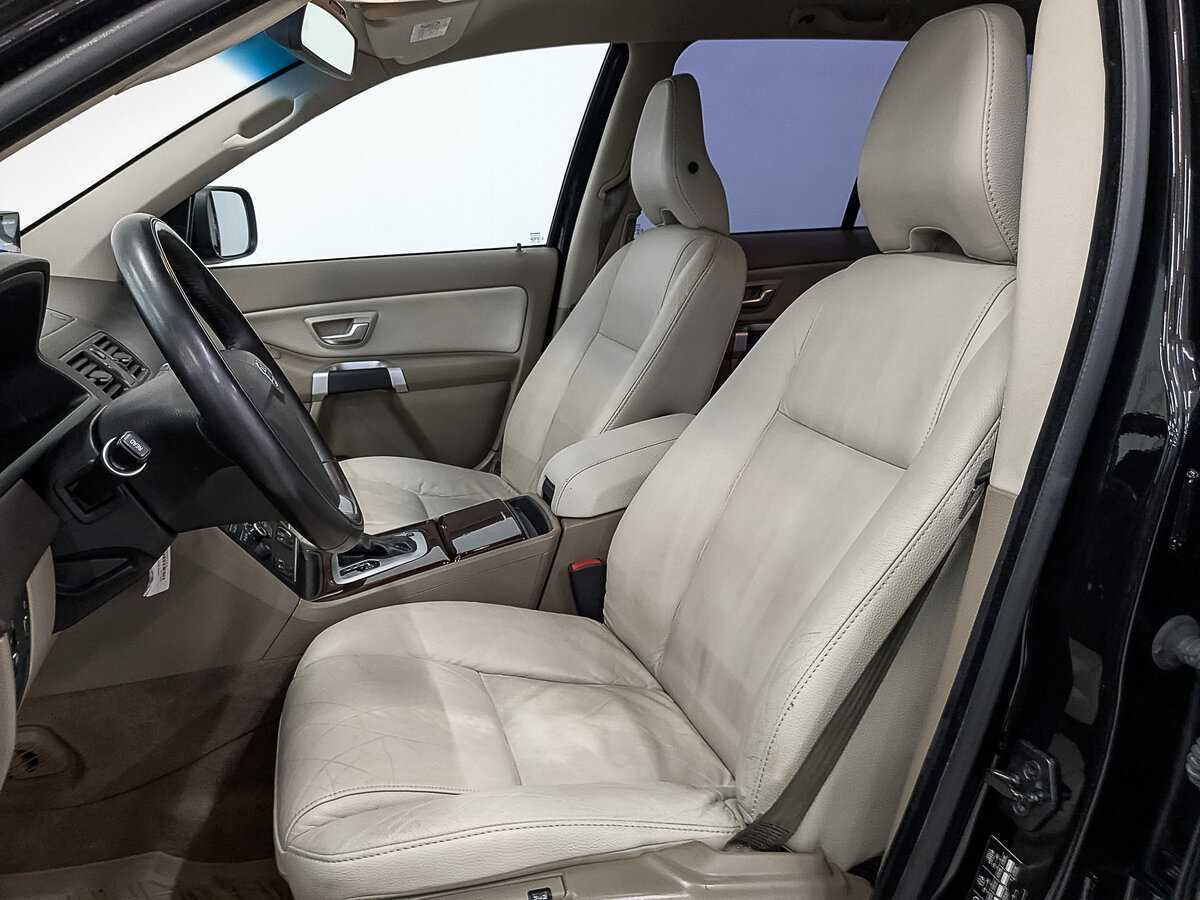 Volvo XC90 2012