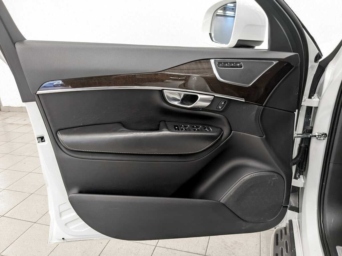 Volvo XC90 2017