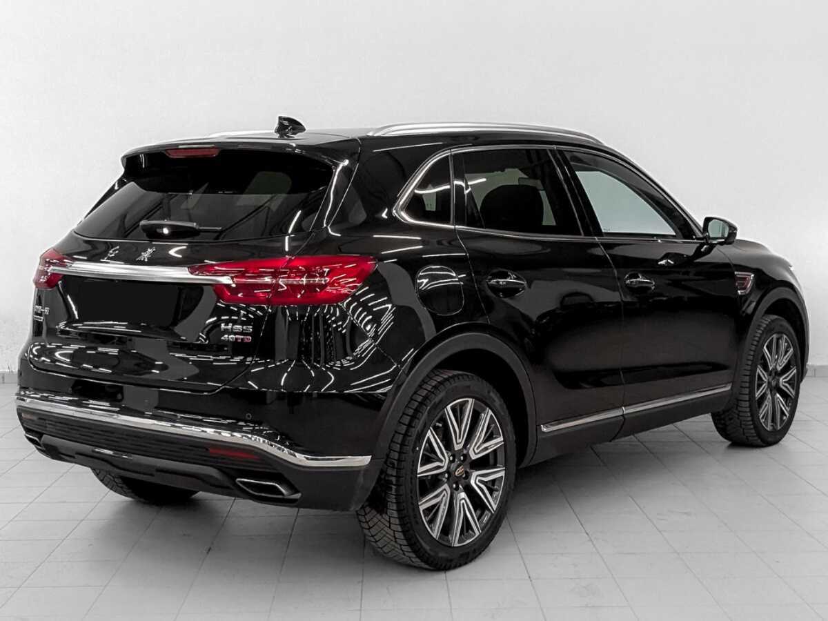 Hongqi HS5