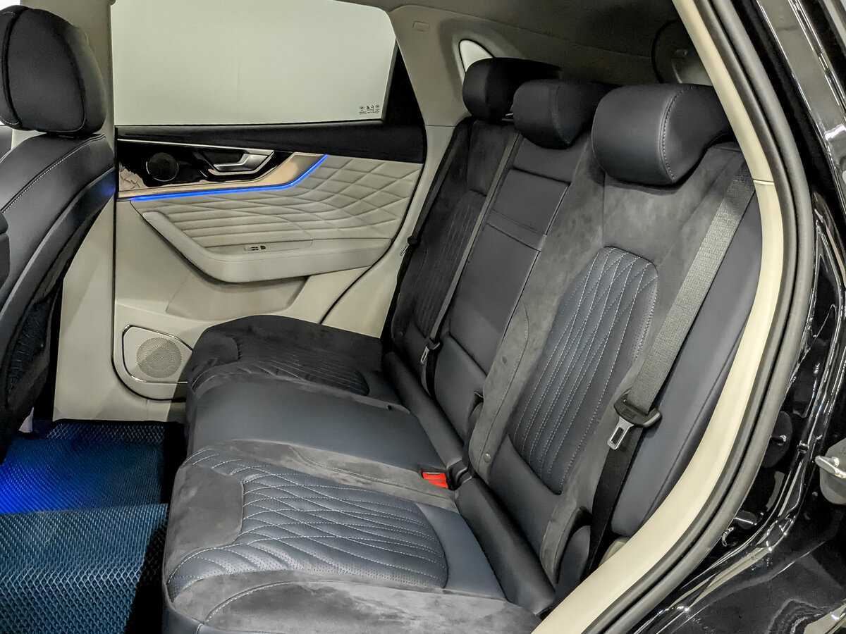 Hongqi HS5 2024