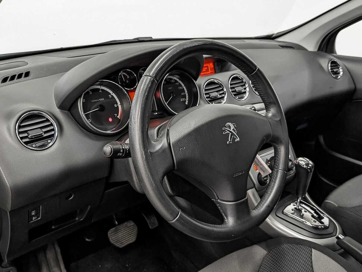 Peugeot 308 2012