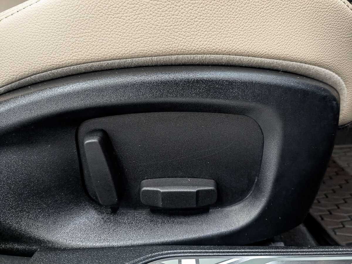 Jaguar XE 2017