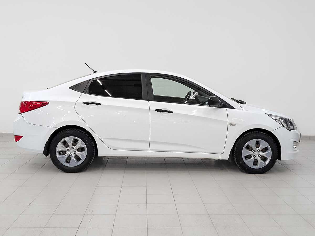 Hyundai Solaris 2015