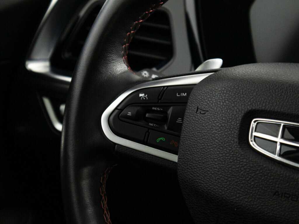 Geely Tugella 2020