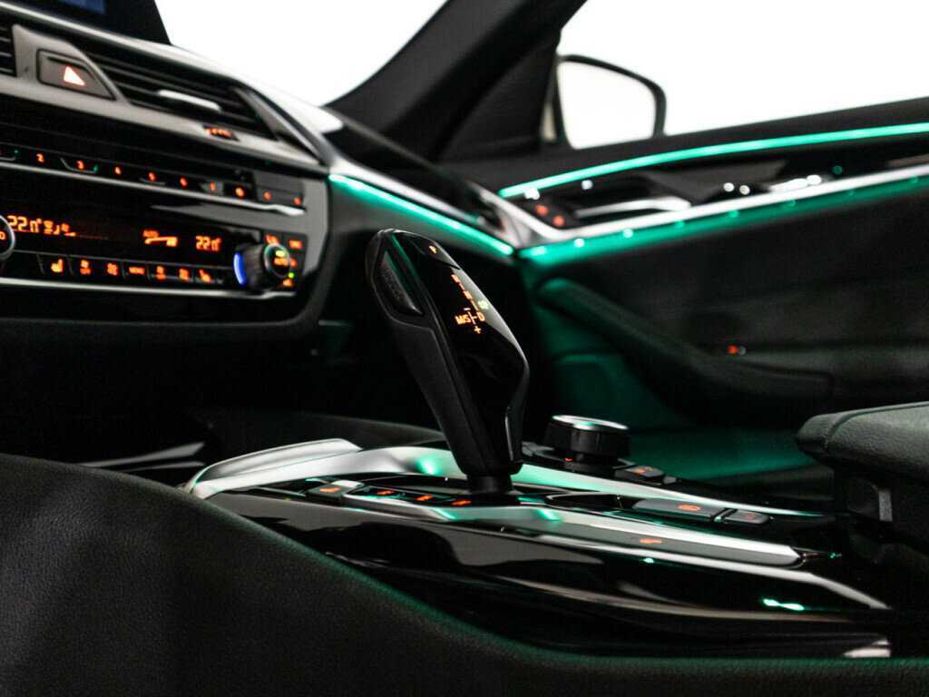 BMW 5 серии 2020