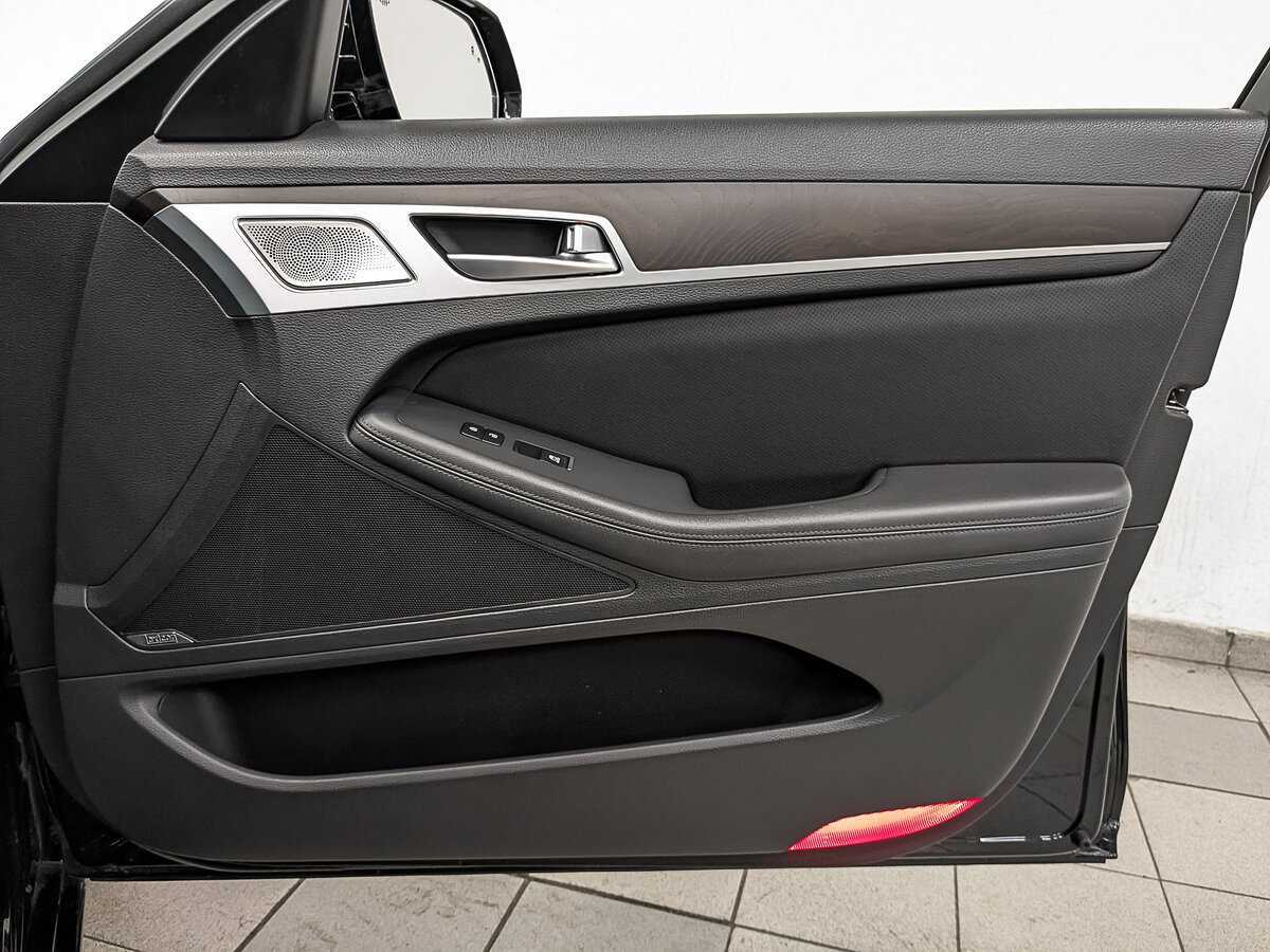 Genesis G80 2019