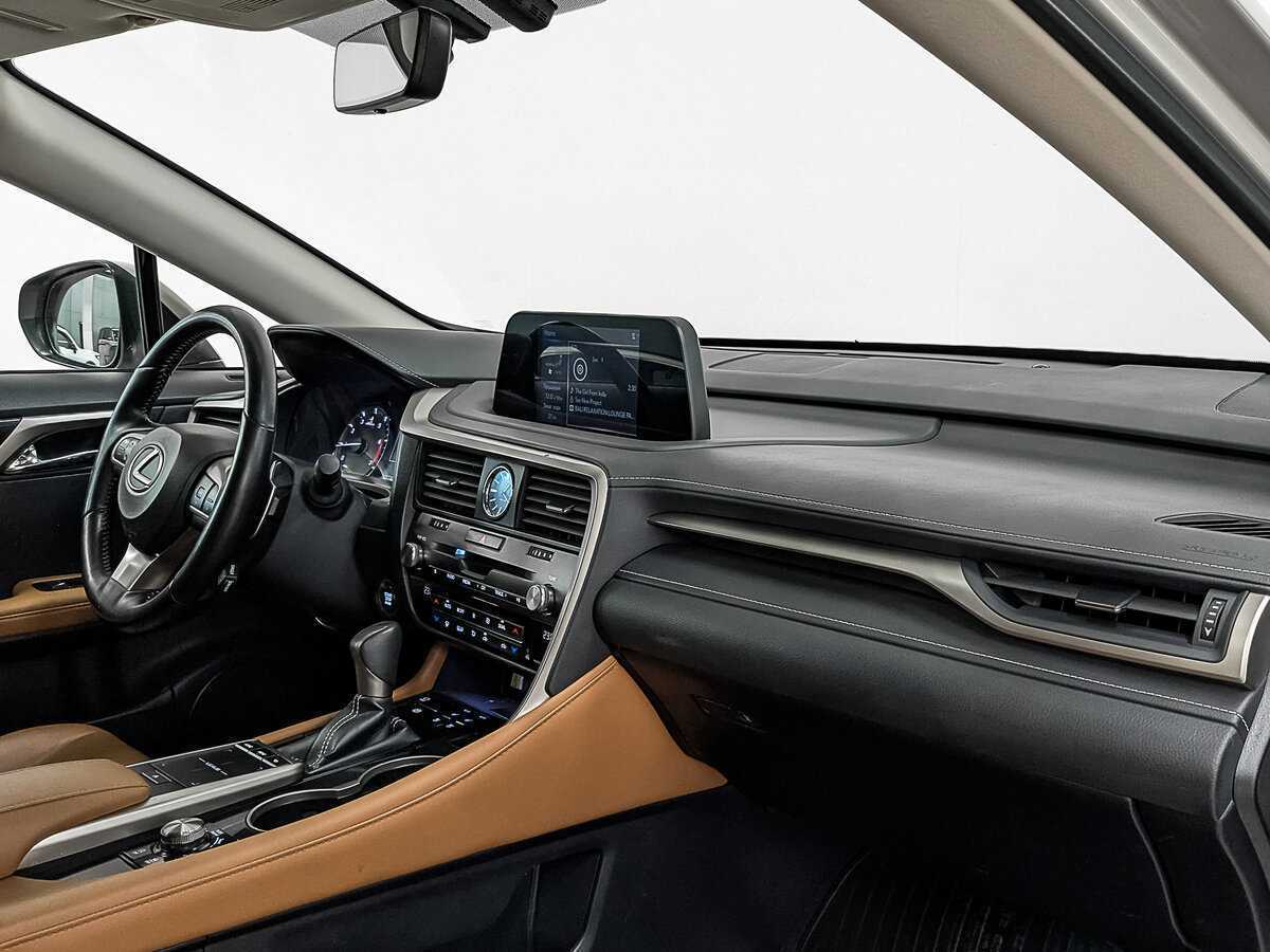 Lexus RX 2019