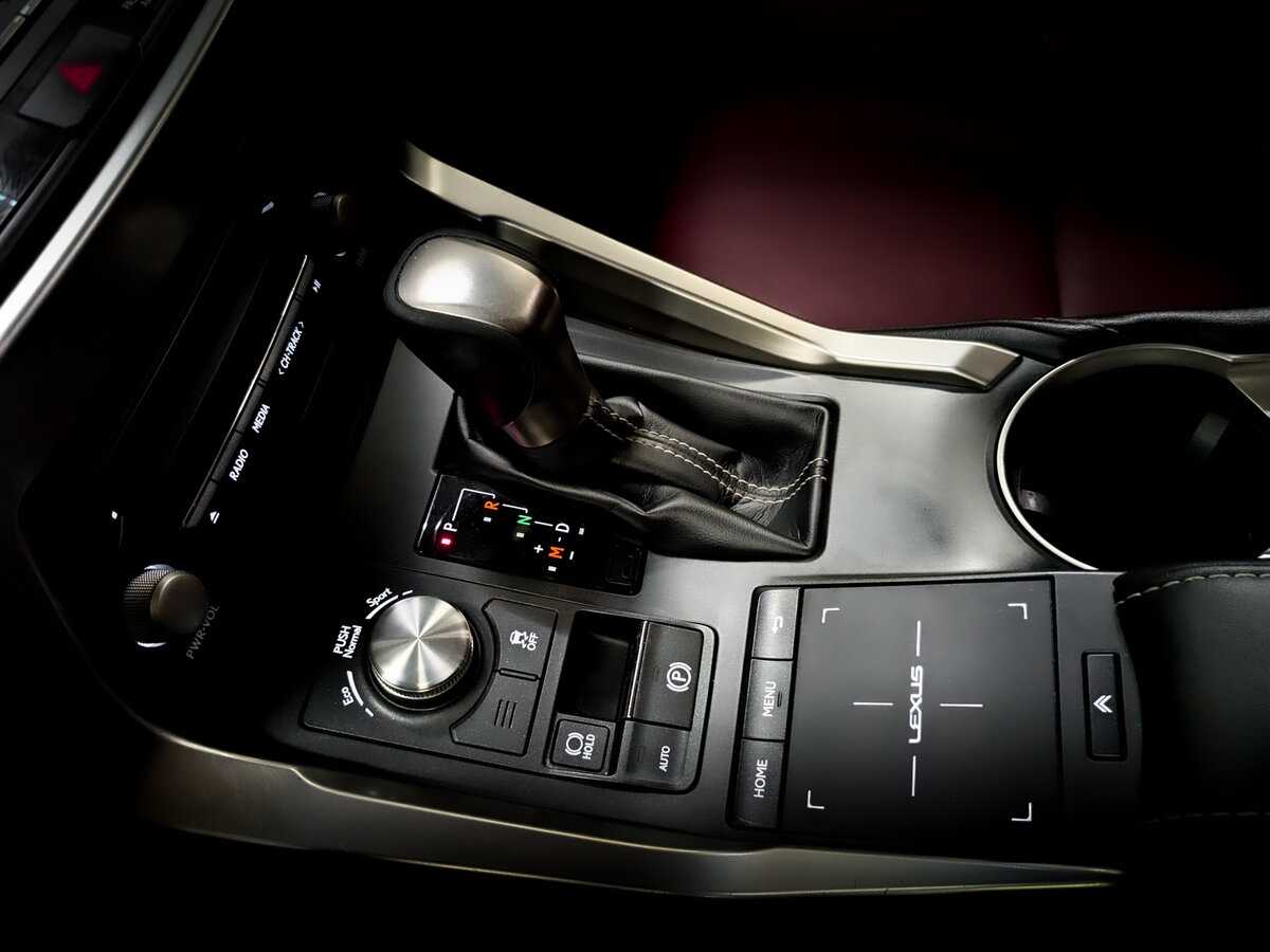 Lexus NX 2018