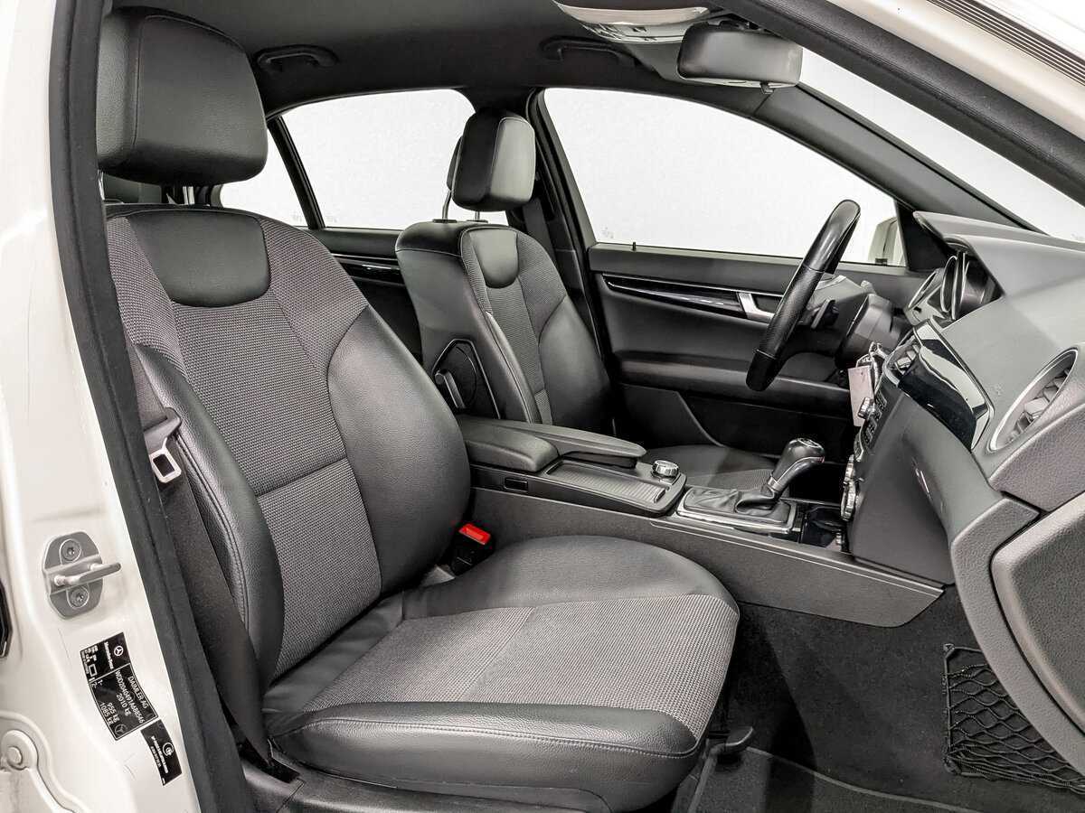 Mercedes-Benz C-Класс 2012
