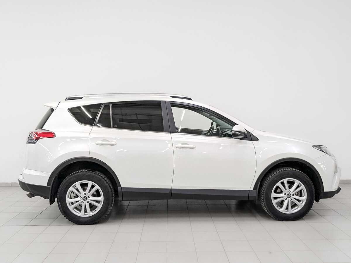 Toyota RAV4 2017