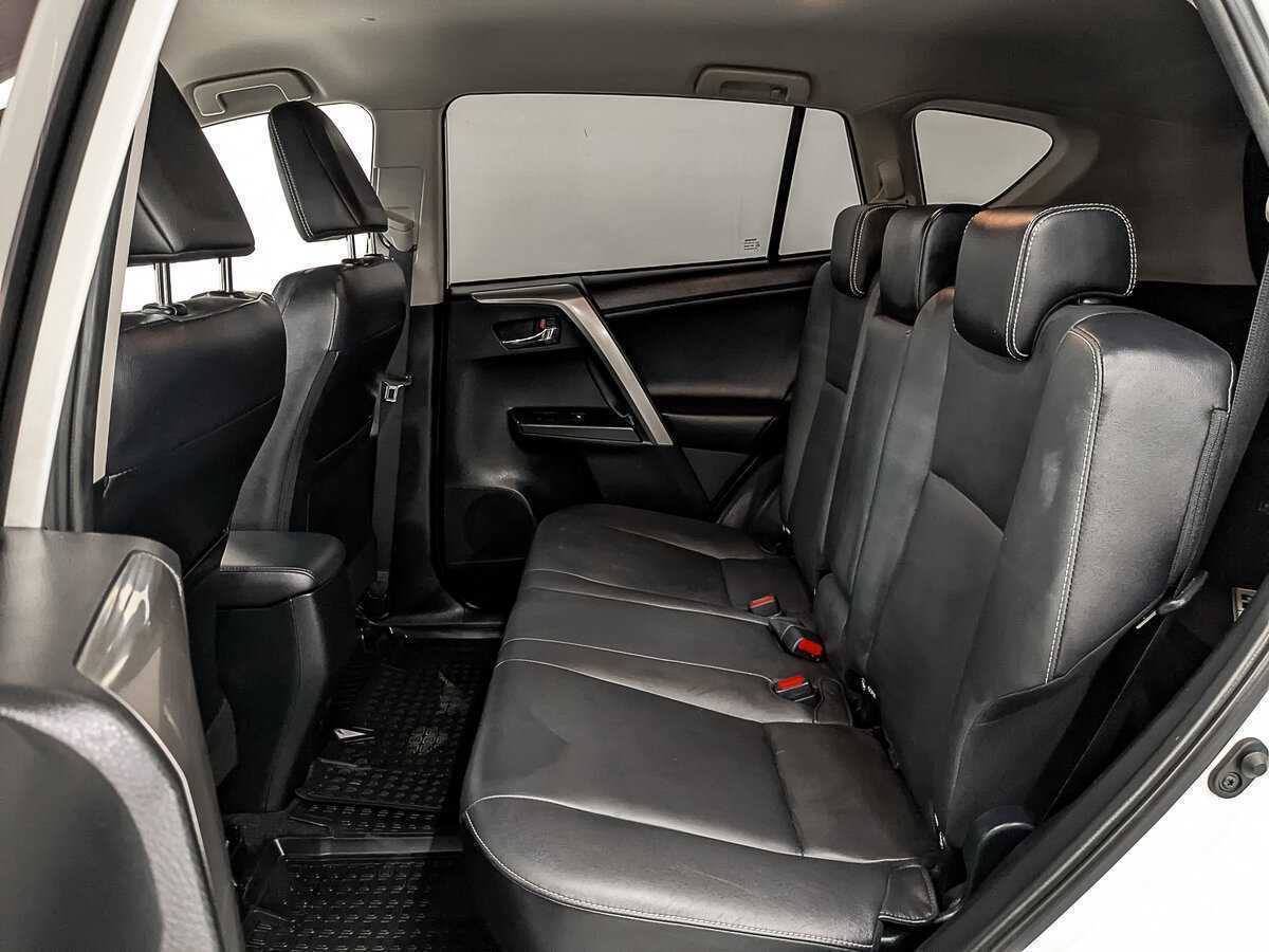 Toyota RAV4 2017