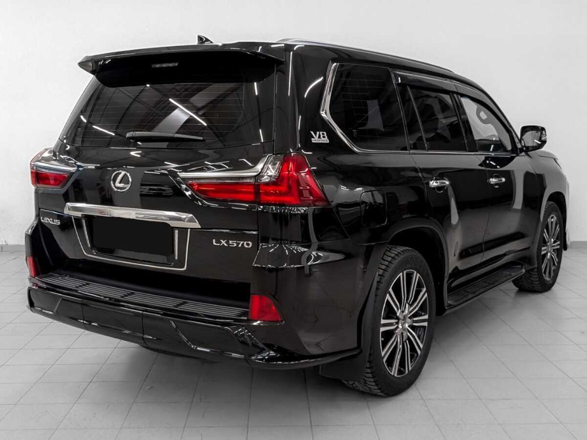 Lexus LX