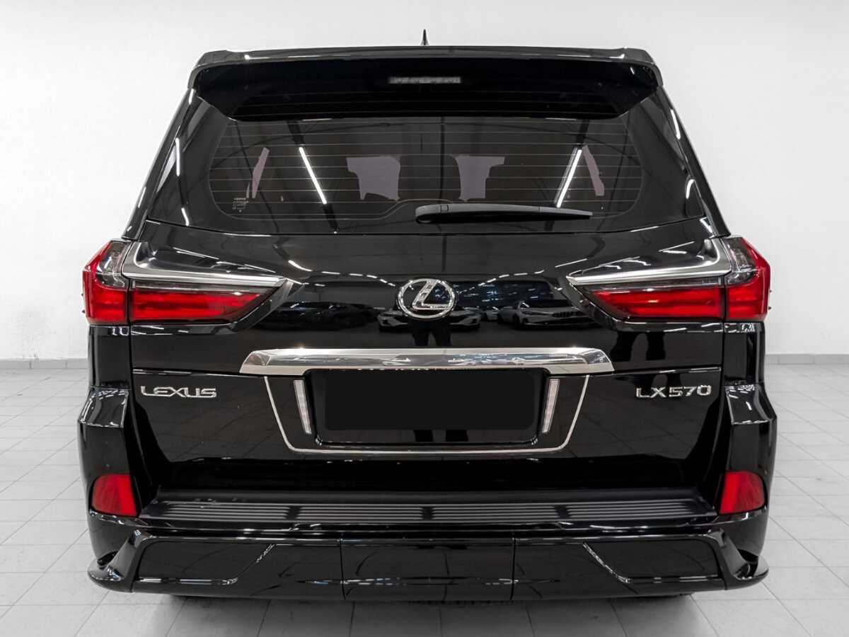 Lexus LX