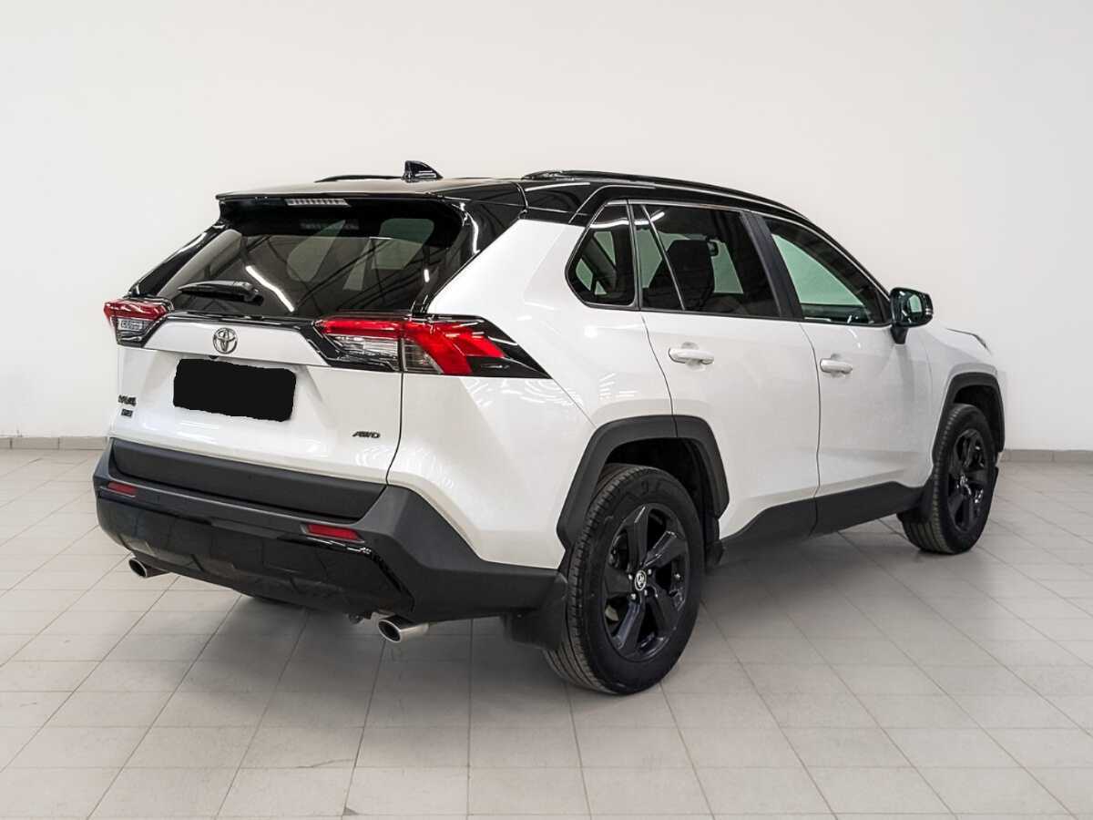 Toyota RAV4 2021