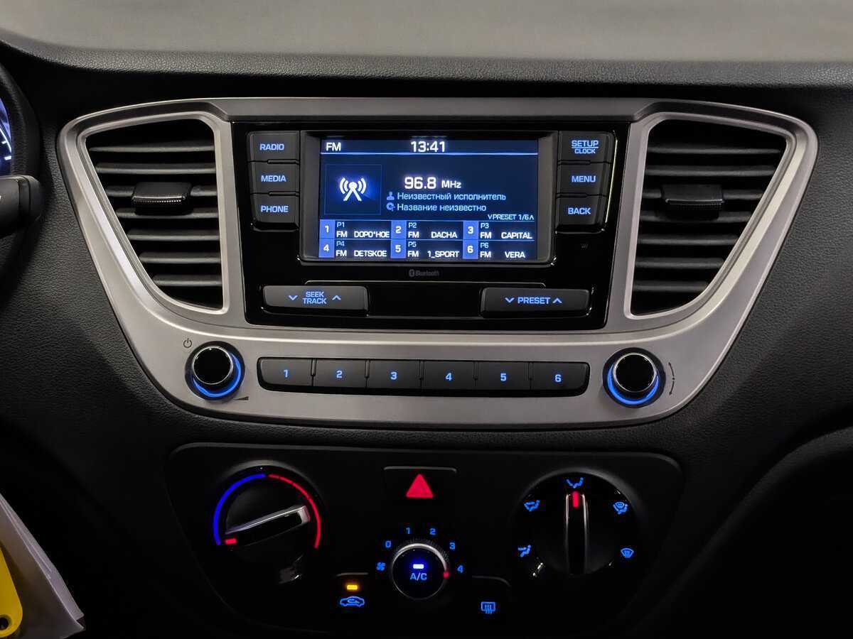 Hyundai Solaris 2021