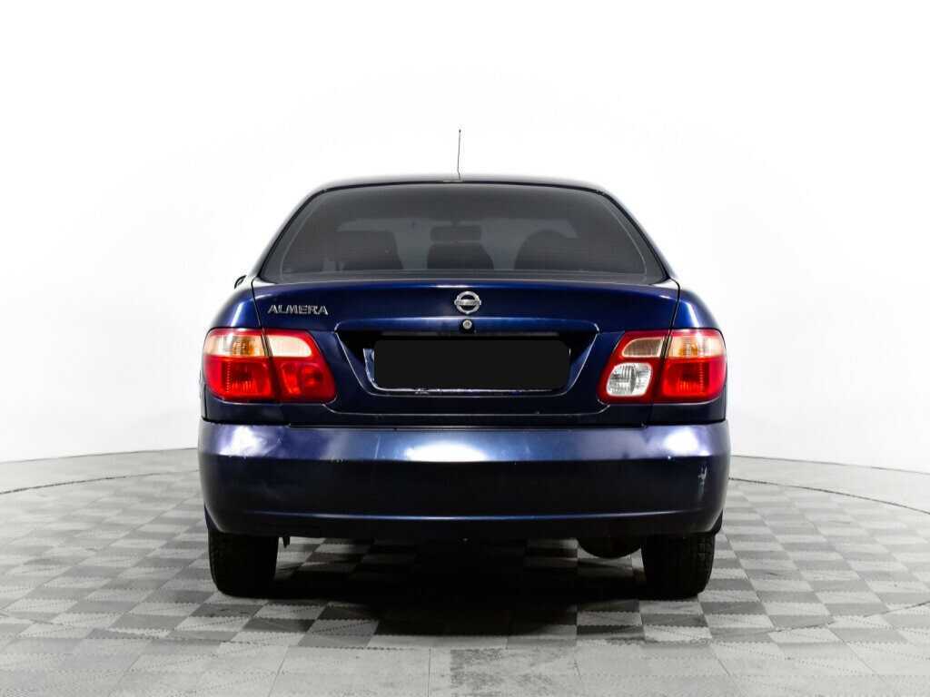 Nissan Almera