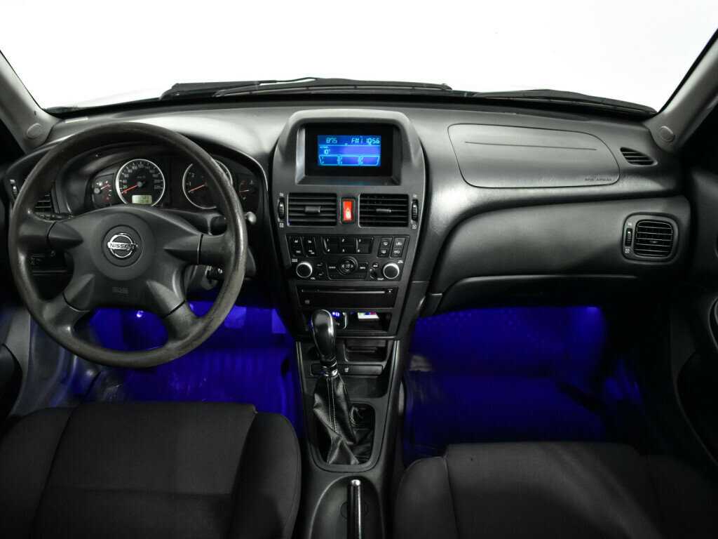 Nissan Almera 2006