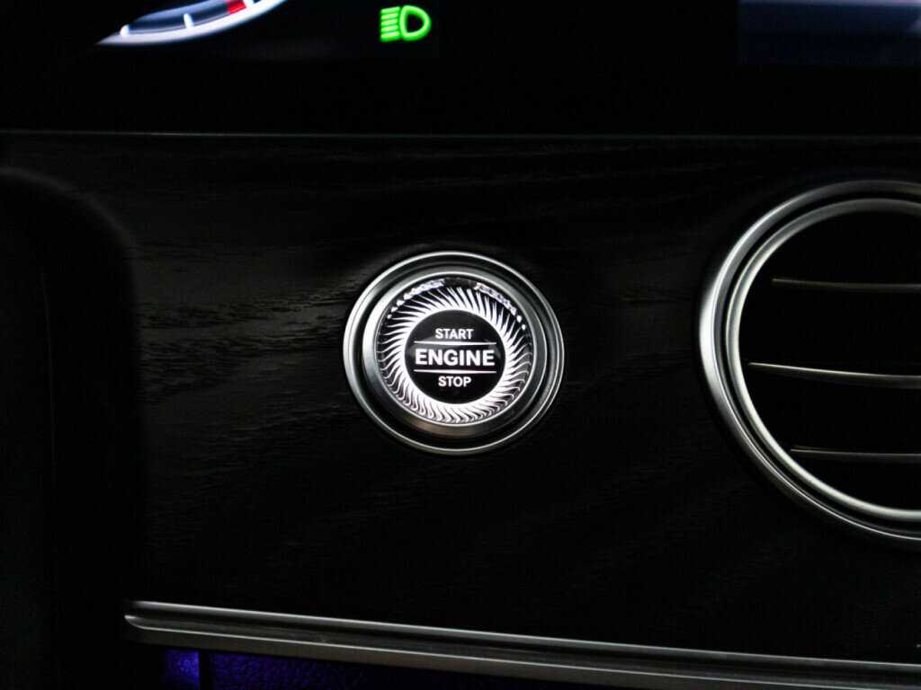 Mercedes-Benz E-Класс 2018