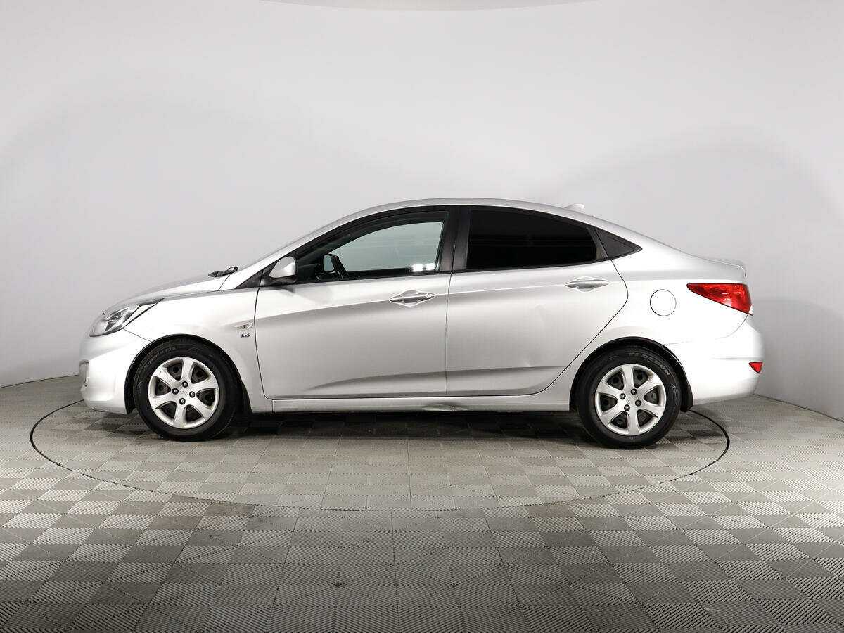 Hyundai Solaris 2012