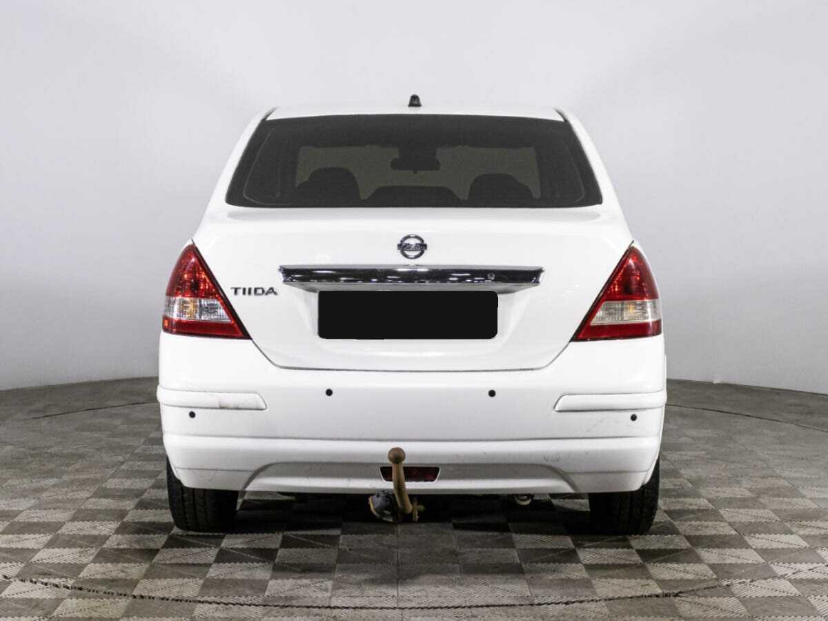 Nissan Tiida