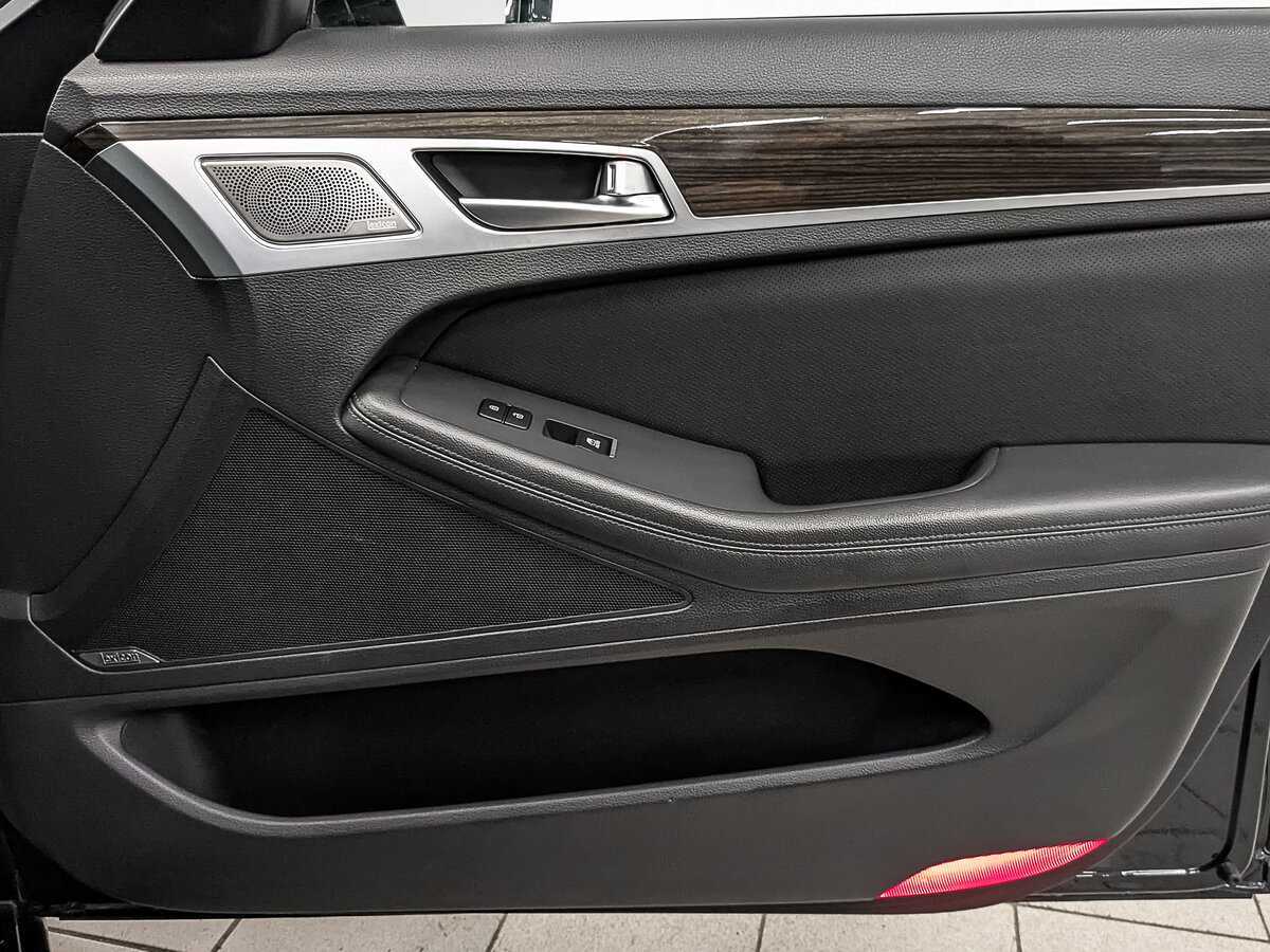 Genesis G80 2019
