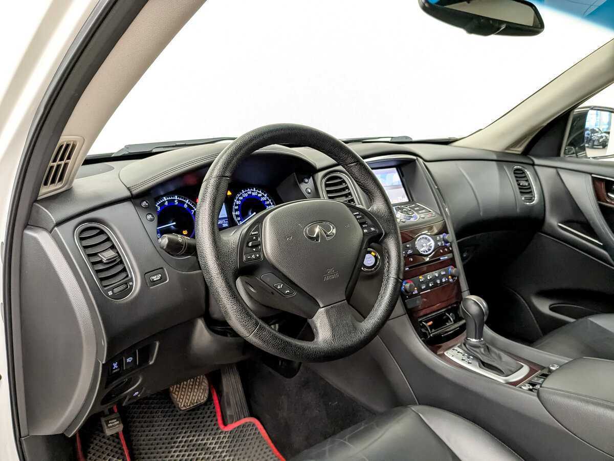 Infiniti QX50 2016