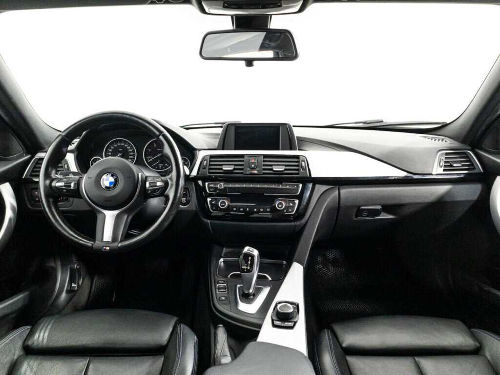 BMW 3 серии 2018