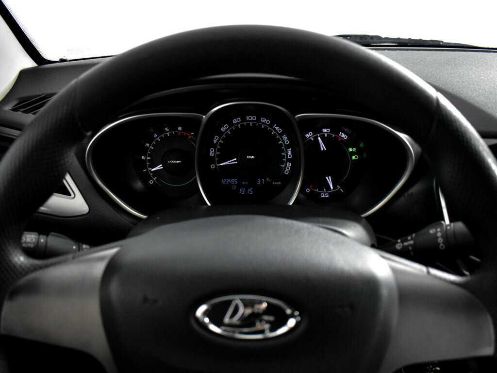 Lada (ВАЗ) Vesta 2016