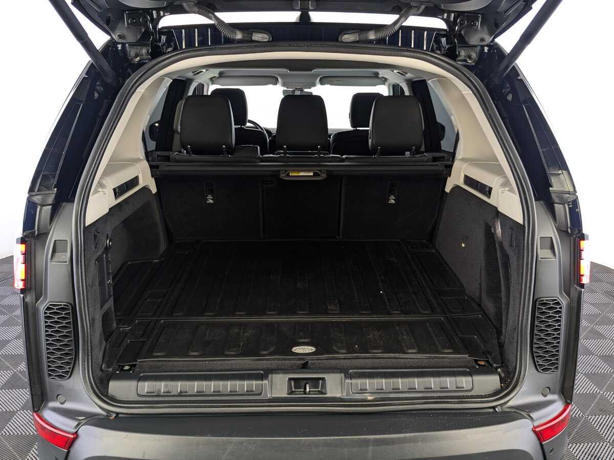 Land Rover Discovery 2019