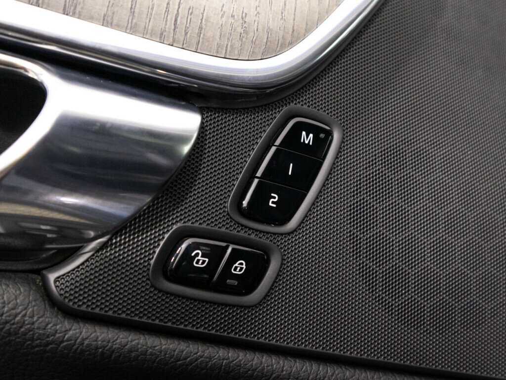 Volvo S90 2021
