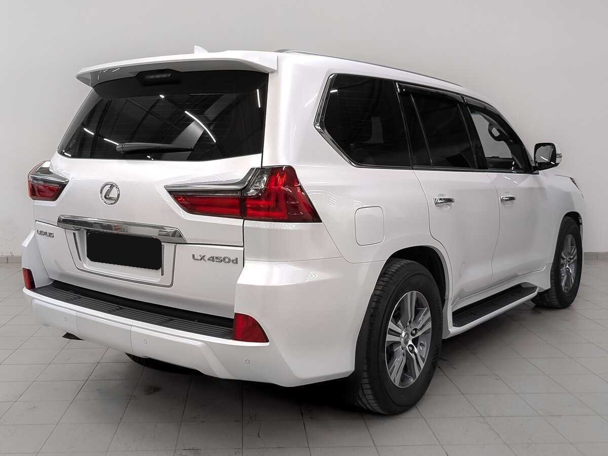 Lexus LX