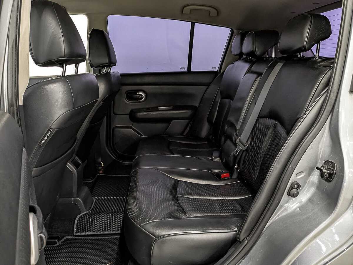 Nissan Tiida 2008