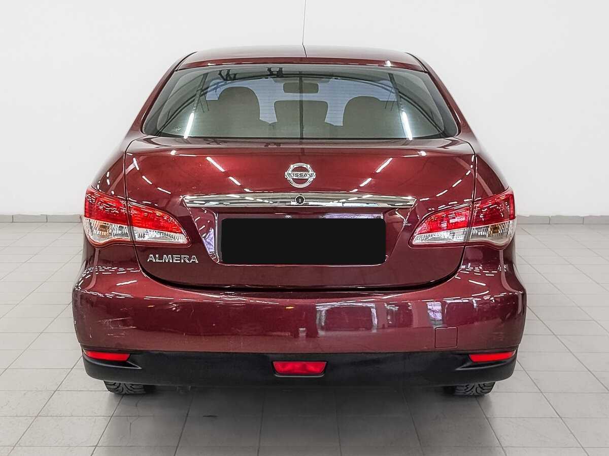 Nissan Almera 2014