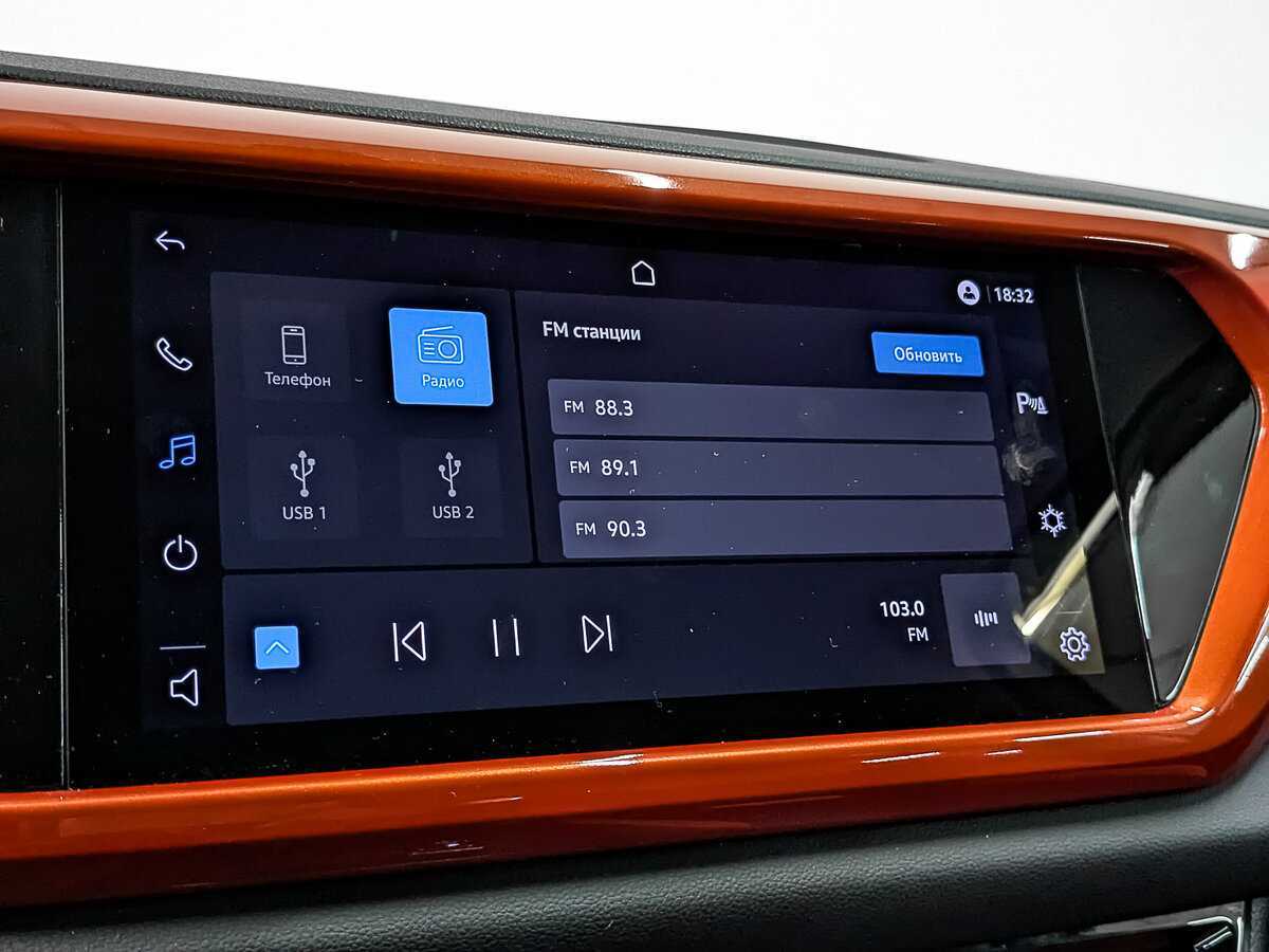 Volkswagen Taos 2021