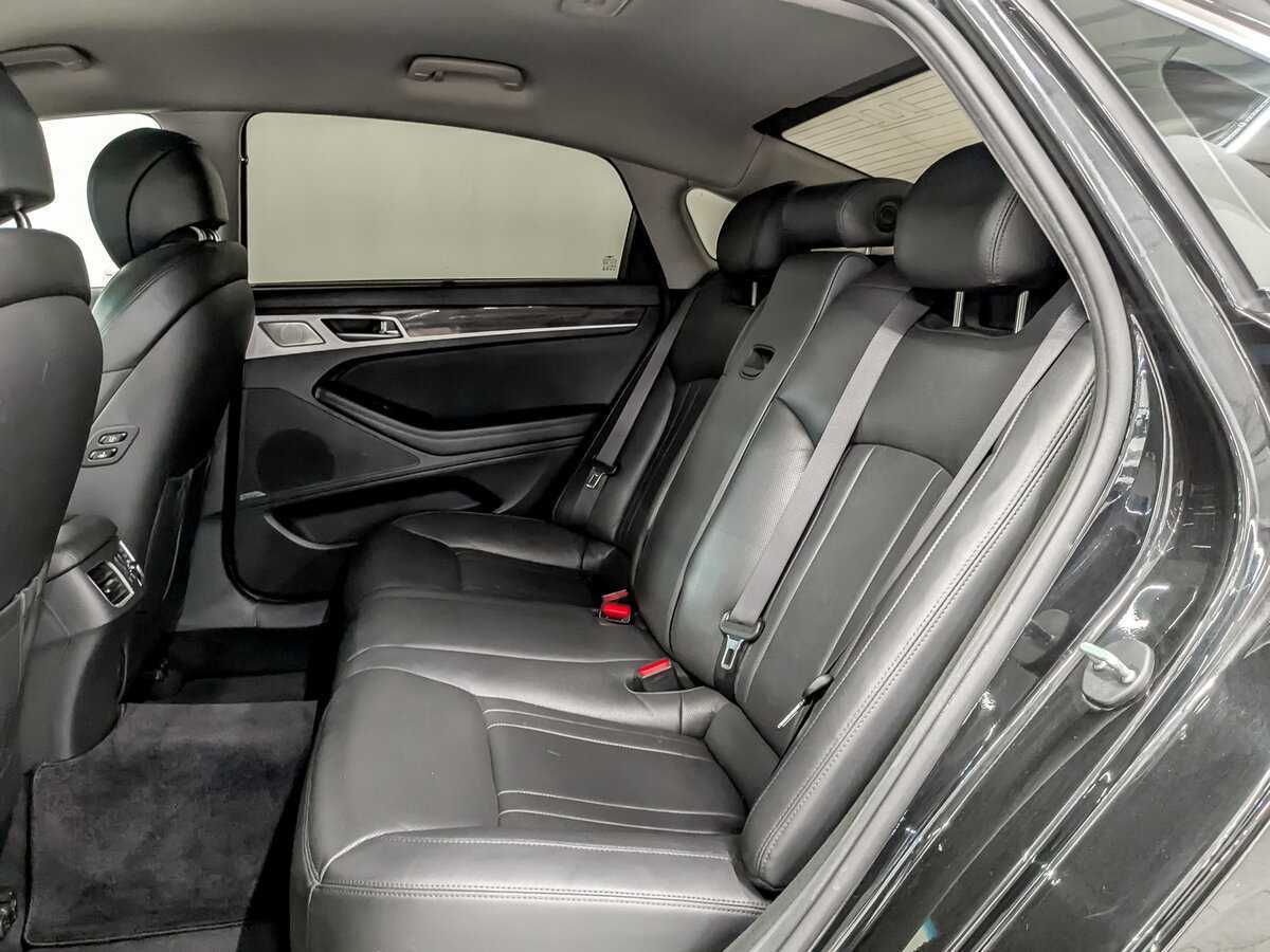 Genesis G80 2019