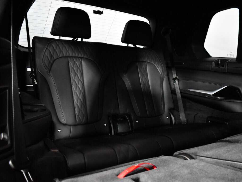 BMW X7 2020