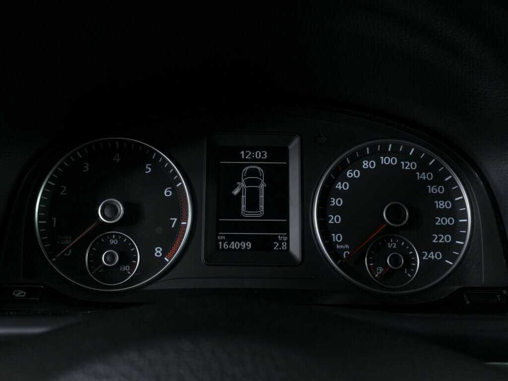 Volkswagen Touran 2011