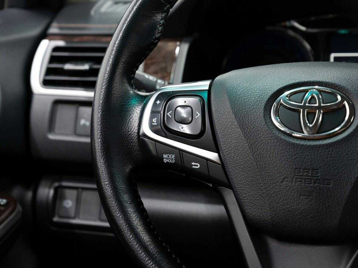 Toyota Camry 2017