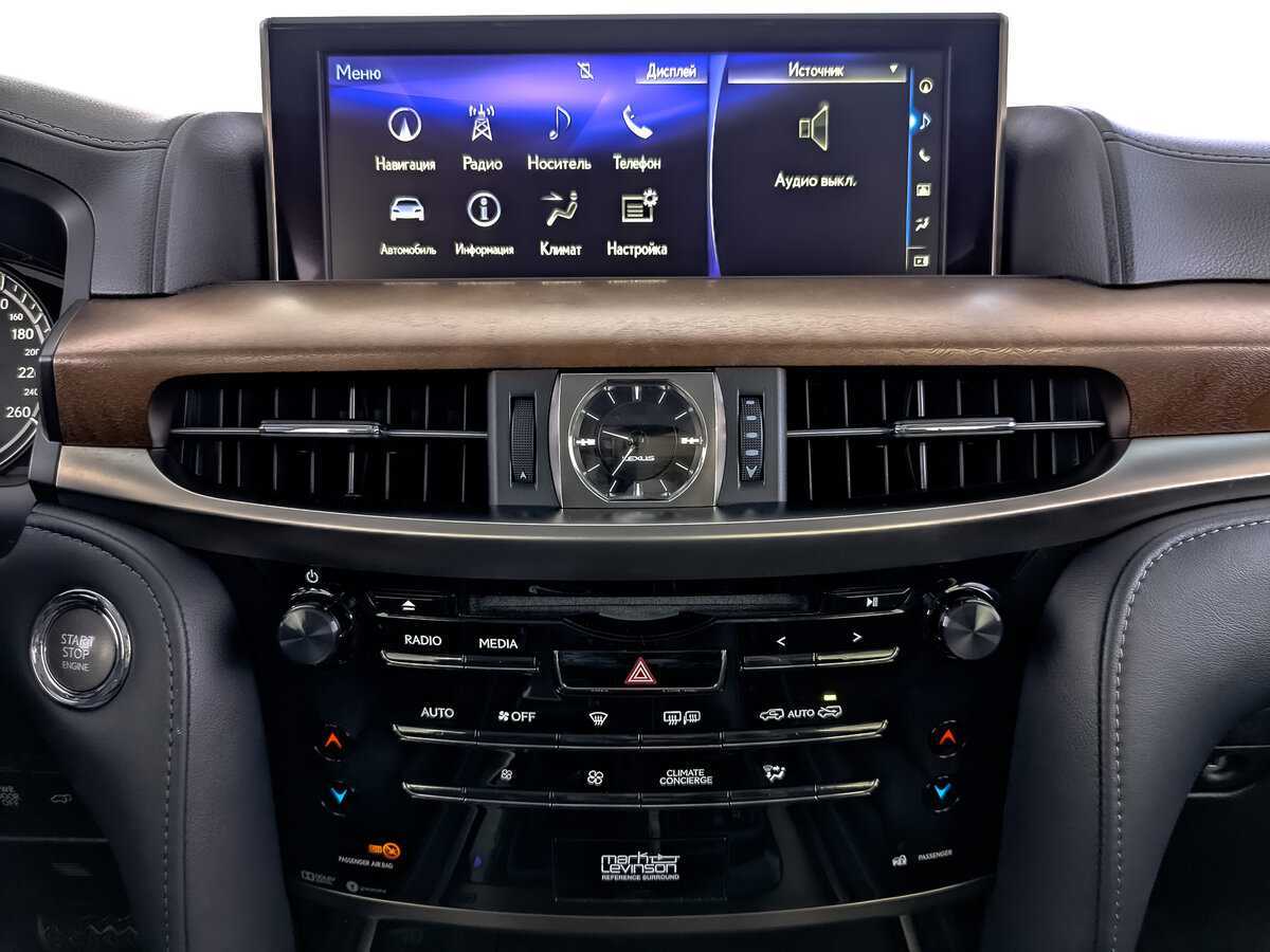 Lexus LX 2016